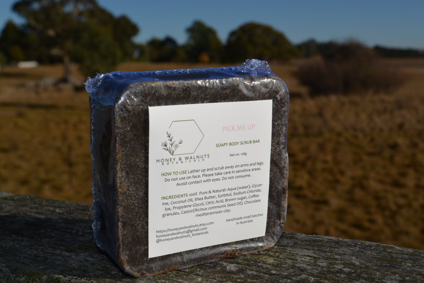LIME IN THE COCONUT - Soapy body scrub bar