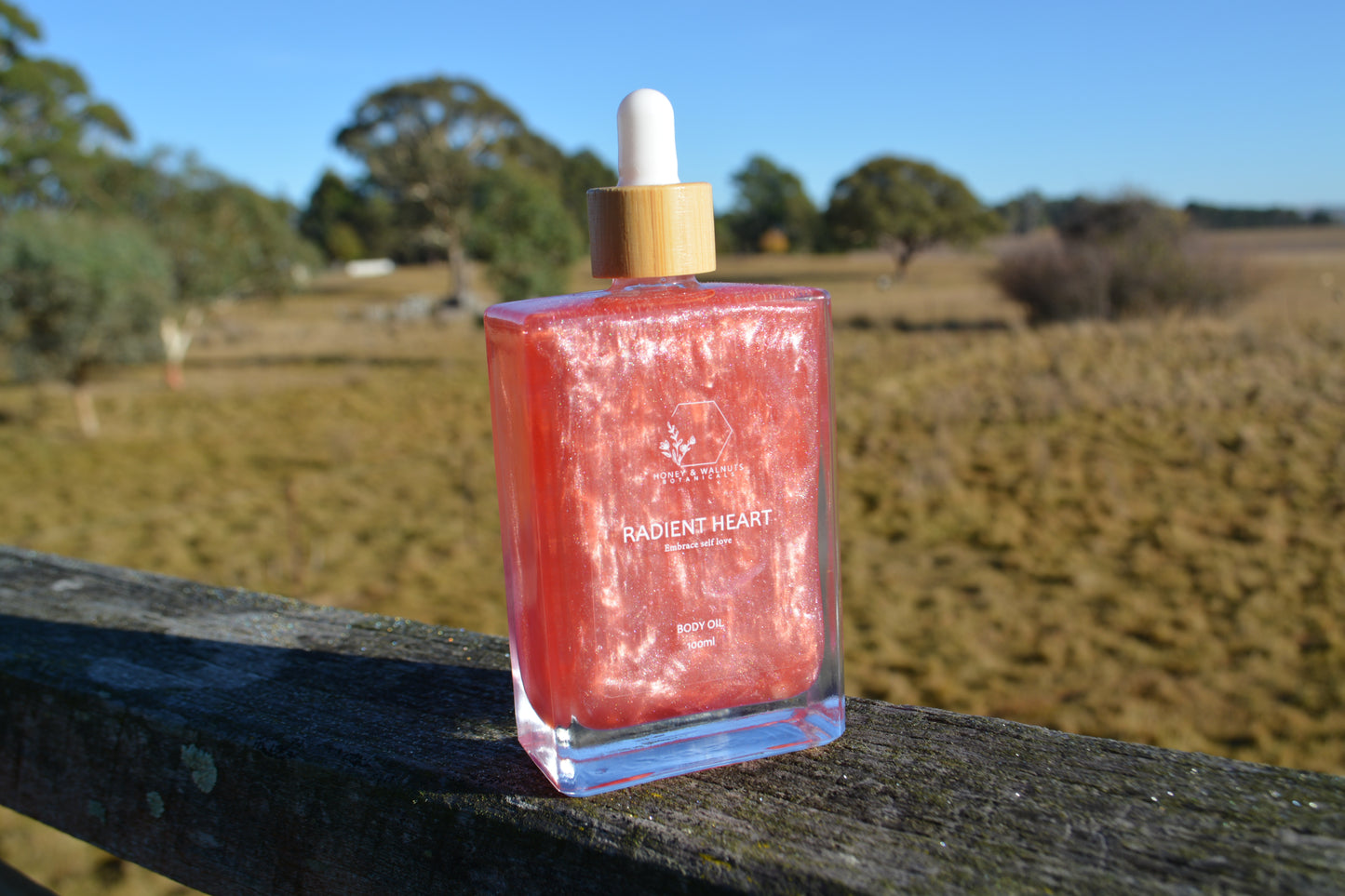 RADIENT HEART - Embrace self love